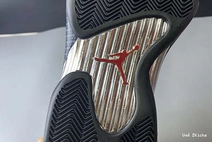 14 2549 654459- DailyWear 832 Air Jordan “Ferrari” 1118